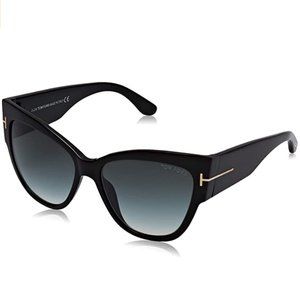 Tom Ford TF371 01B Black Anoushka Pilot Sunglasses